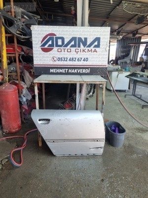 Audi A.6 model 1998-2001 sag arka kapı