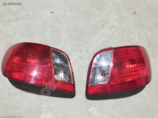 KİA RİO STOP LAMBASI SAĞ 924011G010