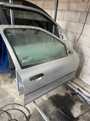 FORD MONDEO SAĞ ÖN KAPI