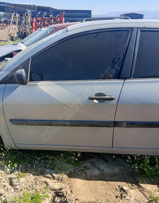 RENAULT MEGANE 2 SOL ÖN KAPI ÇIKMA