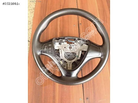 Hyundai İ20 direksiyon simidi
