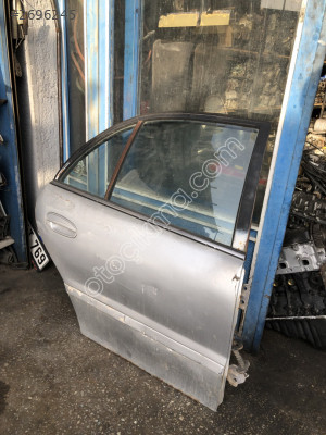HUNDAİ SONATA SAG ARKA KAPI