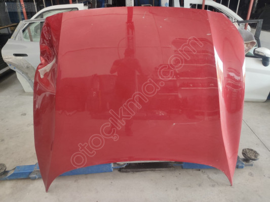 VOLVO V60 KAPUT ÇIKMA ORJİNAL