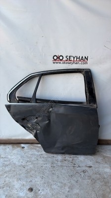 volkswagen jetta sağ arka kapı 2009