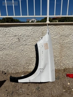 Seat ARONA sol ön çamurluk