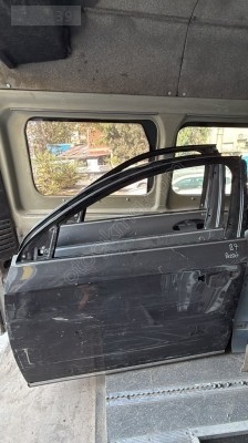 Passat b7 sol ön kapı siyah 2011-2014
