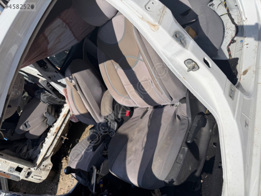 Citroën C4 şoför koltuğu