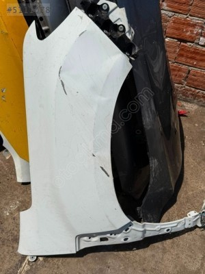 dacia duster sag ön çamurluk