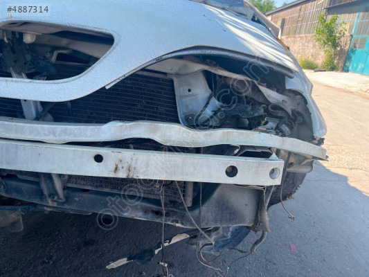 NISSAN PRIMERA TAMPON DEMİRİ