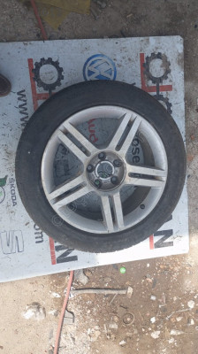 8E0601025 Audi A4 2014 çelik jant