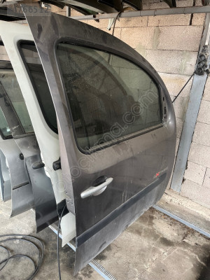 RENAULT KANGOO 3 SAĞ ÖN DOLU KAPI
