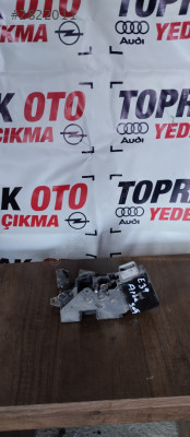 BMW E39 SAĞ ARKA KAPI KİLİDİ ORGİNAL ÇIKMA