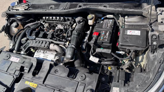 PEUGEOT 2008   -   MOTOR TESİSATI