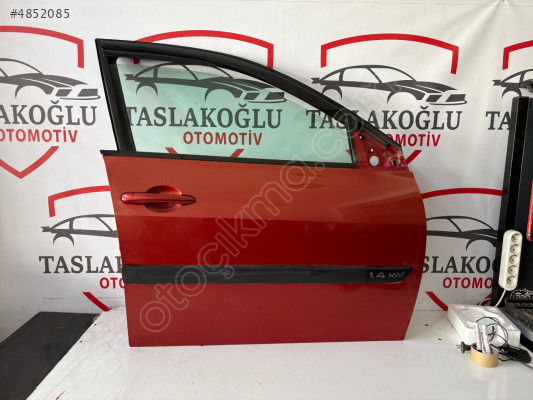 RENAULT MEGANE 2 SAĞ ÖN KAPI