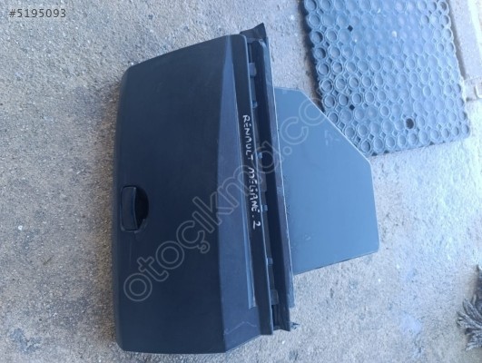 RENAULT MEGANE 2 TORPİDO KAPAĞI