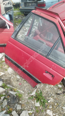 Pejo 405 sol arka kapı yedek parça