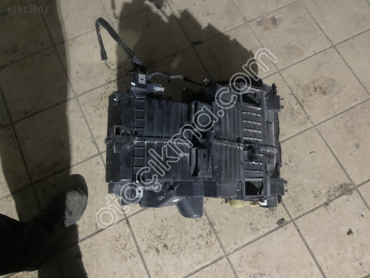 Dacia logan kalorifer kutusu