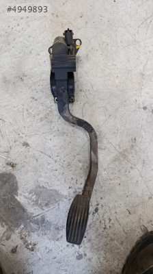 Fiat Doblo gaz pedalı