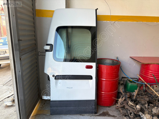 RENAULT MASTER 1 SOL BAGAJ KAPAĞI
