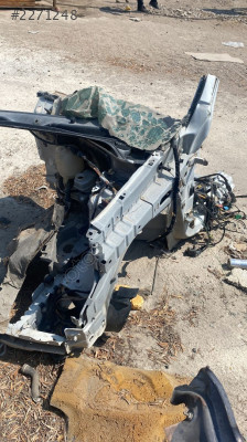 RENAULT KANGO 2 SOL ÖN ÇEYREK