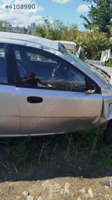 Lacetti sağ ön kapı