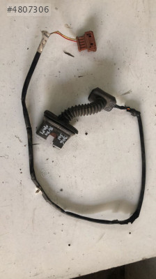 PEUGEOT 306 SOL ARKA KAPI TESİSATI