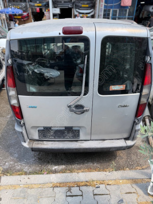 Fiat doblo bagaj kapağı sağ sol
