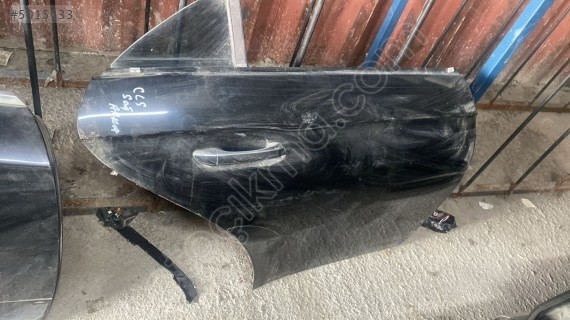 MERCEDES CLS SAĞ ARKA KAPI OTO FEDAİ