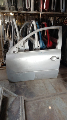 2002-2005 SKODA OCTAVİA SOL ÖN KAPI  -DS OTOMOTİV-