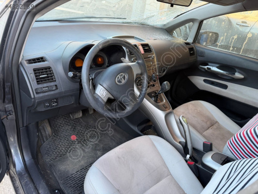 Toyota aurise 2007 - 2011 Torpido