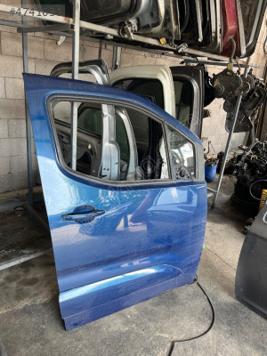 PEUGEOT RİFTER SAĞ ÖN KAPI