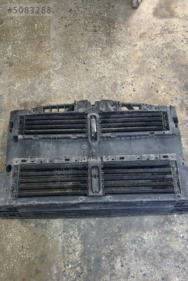 Ford Focus dolu ön panel