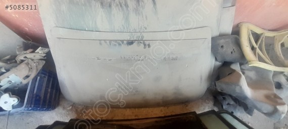 405 Peugeot Sedan arka cam