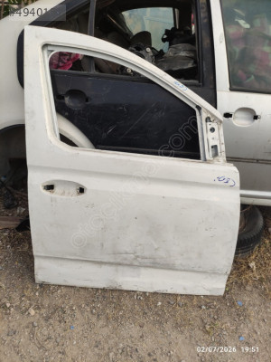 Volkswagen Caddy sağ ön kapı