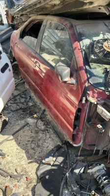 ALFAROMEO 146 sağ ön kapı