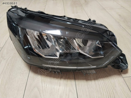 Peugeot 2008 SAĞ  LED ÖN FAR