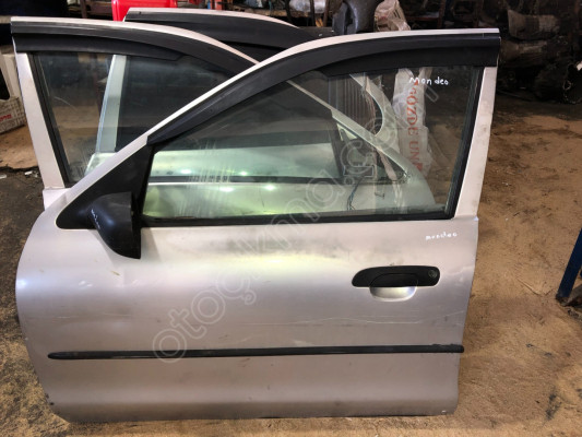 Ford Mondeo 1993-2001 Çıkma Sol Ön Kapı