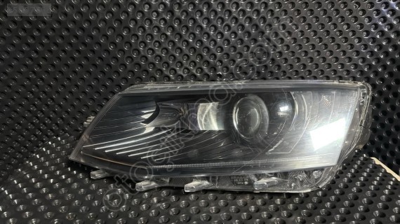 SKODA OCTAVİA SOL FAR
