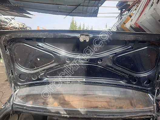 audi 80 bagaj kapağı