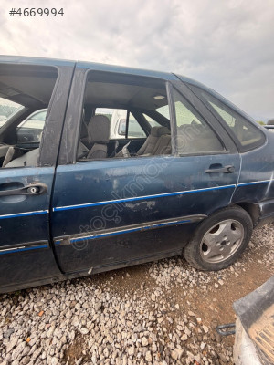 Fiat Tempra sağ arka kelebek camı