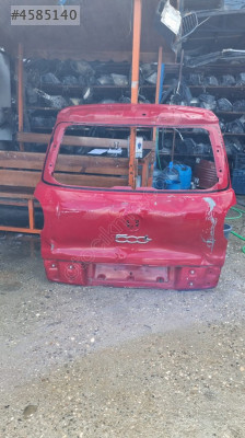Fiat 500l model 2014 arka bagaj kapagi