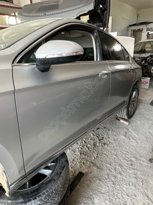 2016 VW PASSAT B8 SOL ÖN KAPI (LA7W)