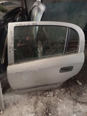 OPEL ASTRA G SOL ARKA KAPI