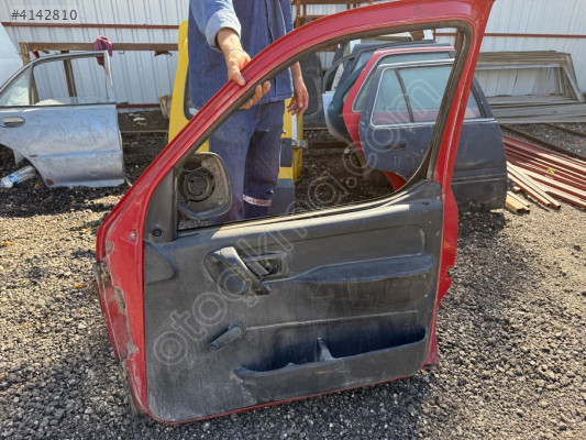 PEUGEOT PARTNER SAĞ ÖN KAPI DÖŞEMESİ 98-08 MODEL ORJİNAL