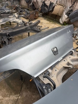 PEUGEOT 406 BAGAJ KAPAĞI