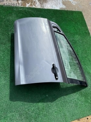 HYUNDAİ İ20 SOL ÖN KAPI