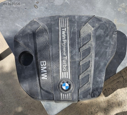 BMW X5 B47 MOTOR ÜST KAPAĞI