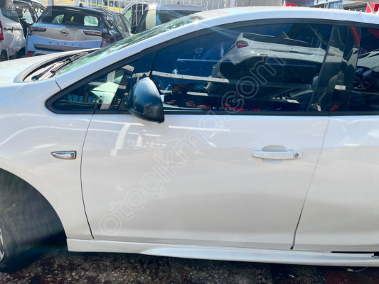 OPEL ASTRA J SOL ÖN KAPI ORİJİNAL BEYAZ HATASIZ