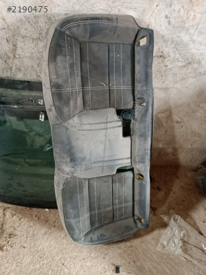 Mercedes CLA arka koltuk alt