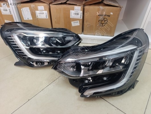 RENAULT CAPTUR SAĞ SOL LED FAR ORJİNAL ÇIKMA